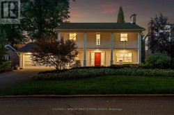 229 CROCUS AVENUE  Ottawa, ON K1H 6E7