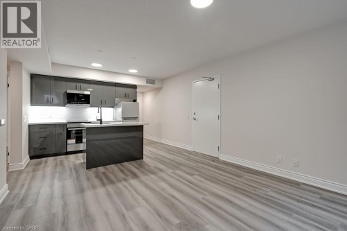 261 KING Street E Unit# 0A , Stoney Creek, Ontario L8G 1L9 4