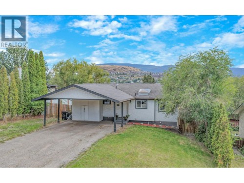 2104 20 Avenue  Vernon, BC V1T 7J6