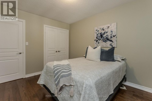 4 - 2410 Woodward Avenue, Burlington, ON 