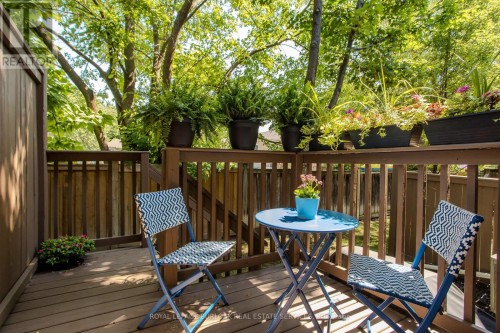 4 - 2410 Woodward Avenue, Burlington, ON 