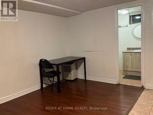 BASEMENT - 45 ROCKPORT CRESCENT , Richmond Hill, Ontario L4C 2L7 2