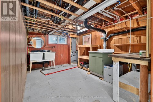 21 Cumberland Drive, Mississauga, ON 