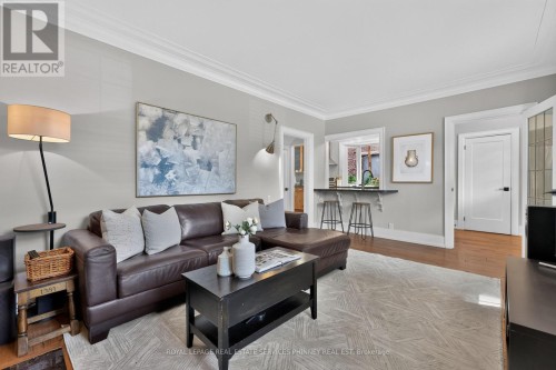 21 Cumberland Drive, Mississauga, ON 