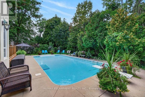 3151 Lakeshore Road, Burlington, ON 