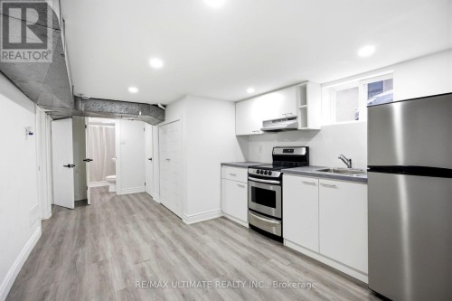 355 CULFORD ROAD , Toronto, Ontario M6L 2V8 3