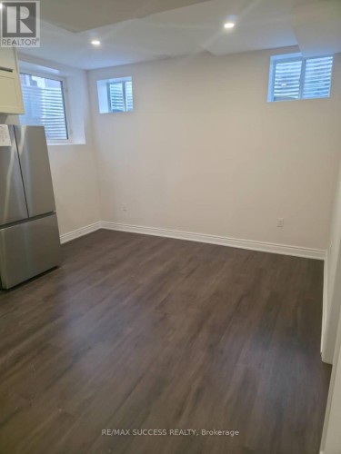 LOWER - 1407 HEARNS PLACE , Milton, Ontario L9E 2J7 4