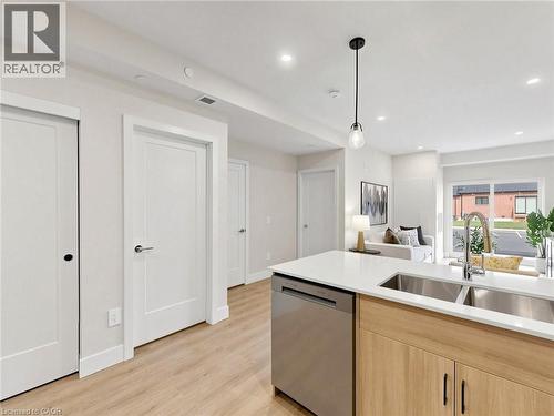 935 W TWAMLEY Street W , North Perth, Ontario N4W 1M0 4