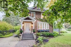 121 ALLEN Street W  Waterloo, ON N2L 1E8