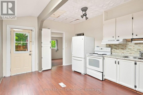 69 Stanley Street, Brantford, ON 