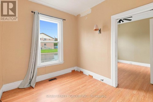 69 Stanley Street, Brantford, ON 
