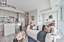 3807 - 7 GRENVILLE STREET Toronto, ON M4Y 0E9