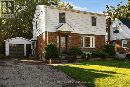 109 CODRINGTON STREET  Barrie, ON L4M 1R8