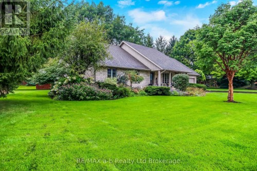 4 OTTERVIEW DRIVE  Norwich (Otterville), ON N0J 1R0
