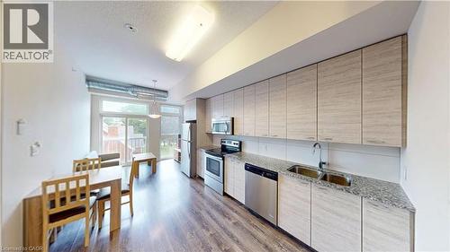 253 ALBERT Street Unit# 216 , Waterloo, Ontario N2L 0G3 5