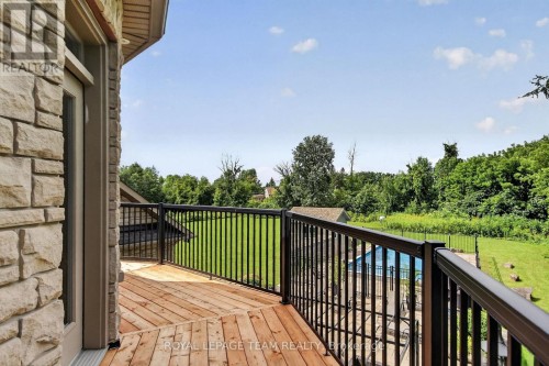 1425 Balmoral Drive, Ottawa, ON 
