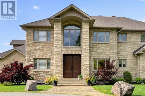 1425 Balmoral Drive, Ottawa, ON 