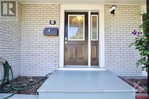 58 AERO DRIVE , Ottawa, Ontario K2H 5E4 2