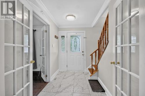58 AERO DRIVE , Ottawa, Ontario K2H 5E4 3