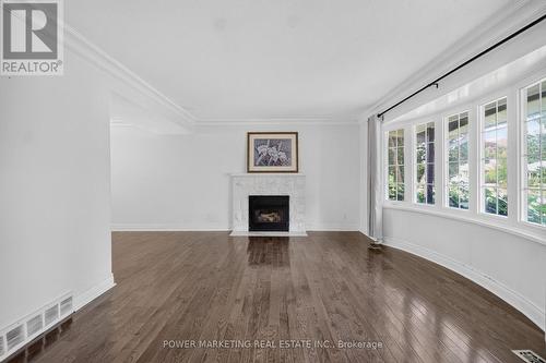 58 AERO DRIVE , Ottawa, Ontario K2H 5E4 5