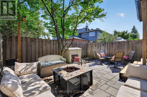 9 Streamwood Lane, Ottawa, ON 