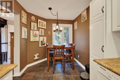 9 Streamwood Lane, Ottawa, ON 