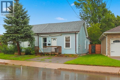 69 STANLEY Street  Brantford, ON N3S 6M4