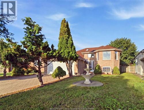 3025 KENILWORTH  Windsor, ON N9E 4M1