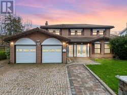 UPPER - 754 EYER DRIVE Pickering, ON L1W 3C2