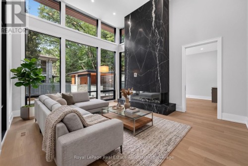 1270 Birchview Drive, Mississauga, ON 
