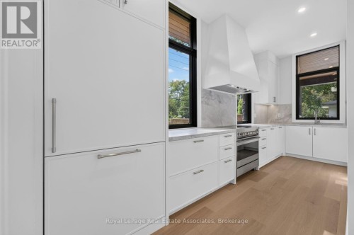 1270 Birchview Drive, Mississauga, ON 