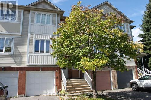 12 Manhattan Crescent, Ottawa, ON 