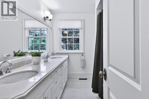 1470 Crescent Road, Mississauga, ON 