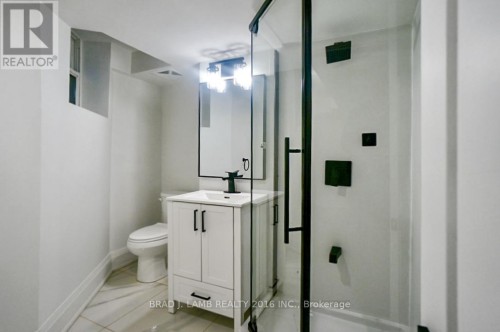 3 - 731 INDIAN ROAD , Toronto, Ontario M6P 2C9 5