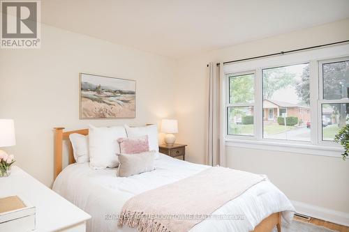 436 Broadway Avenue, Milton, ON 