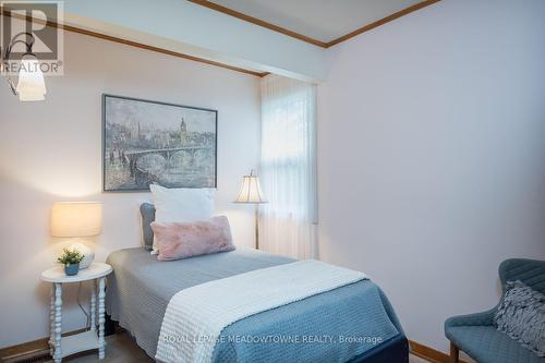 436 Broadway Avenue, Milton, ON 