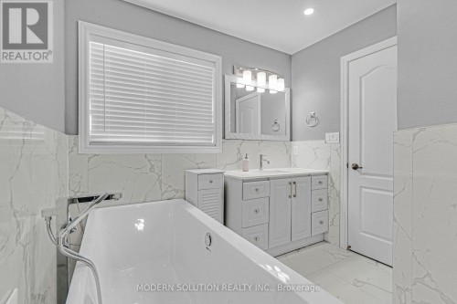 6431 Tenth Line W, Mississauga, ON 