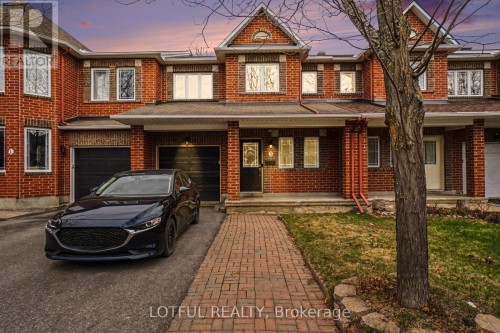 3 COLLINGTON STREET  Ottawa, ON K2G 6X5
