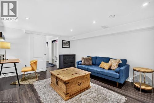825 King Road, Burlington, ON 