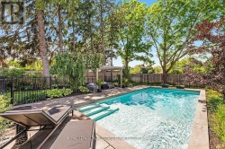 24 JOPLING AVENUE N Toronto, ON M9B 4E7