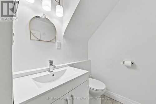 2177 Lakeshore Road, Burlington, ON 