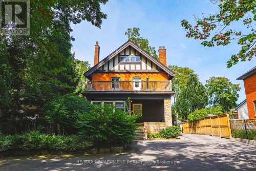 2177 Lakeshore Road, Burlington, ON 