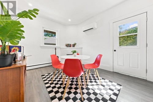 2177 Lakeshore Road, Burlington, ON 