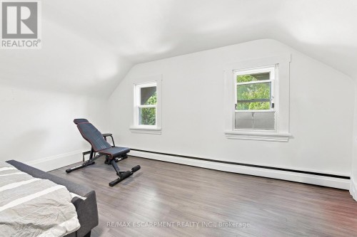 2177 Lakeshore Road, Burlington, ON 
