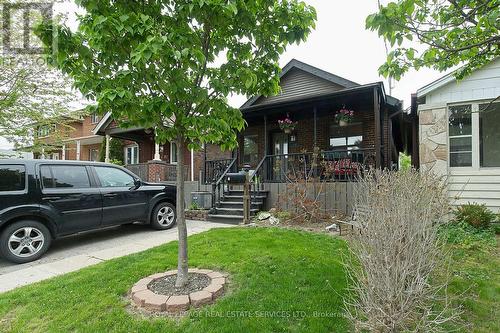 37 SEVENTEENTH STREET , Toronto, Ontario M8V 3K2 3