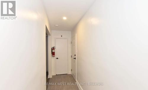 MAIN - 168 STRATHNAIRN AVENUE , Toronto, Ontario M2M 2G1 4