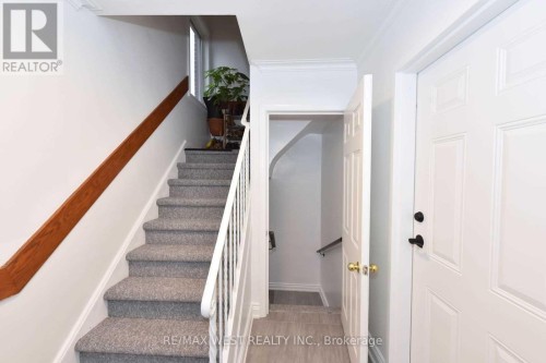 BSMT - 168 STRATHNAIRN AVENUE , Toronto, Ontario M6M 2G1 3