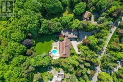 50 PARK LANE CIRCLE Toronto, ON M3C 2N2