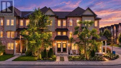 3 DE JONG STREET Toronto, ON M1P 0C1