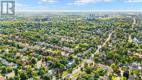 2009 Alta Vista Drive, Ottawa, ON 